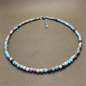 იასპისის ყელსაბამი