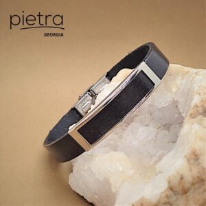 ტყავის სამაჯური ინიციალებით