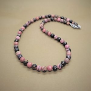 როდონიტის ყელსაბამი