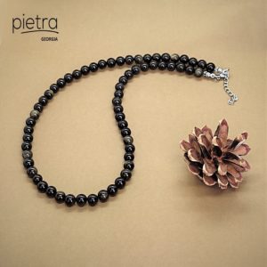 6 მმ. ობსიდიანის ყელსაბამი