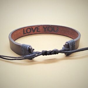 ტყავის სამაჯური LOVE YOU