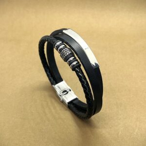 ტყავის სამაჯური ტექსტით